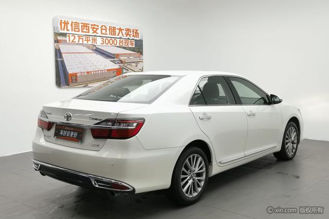 Toyota Camry 2016 2.5 G — фото 4