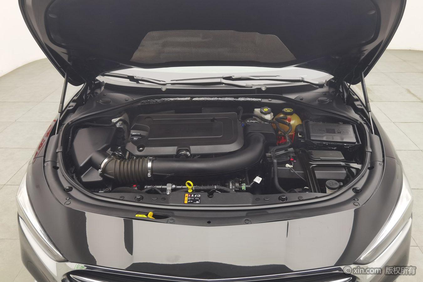 Buick LaCrosse 2021 652T Luxury