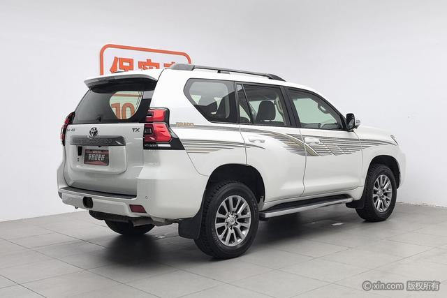 Toyota Prado 2018 3.5 L ATTX-L — фото 4