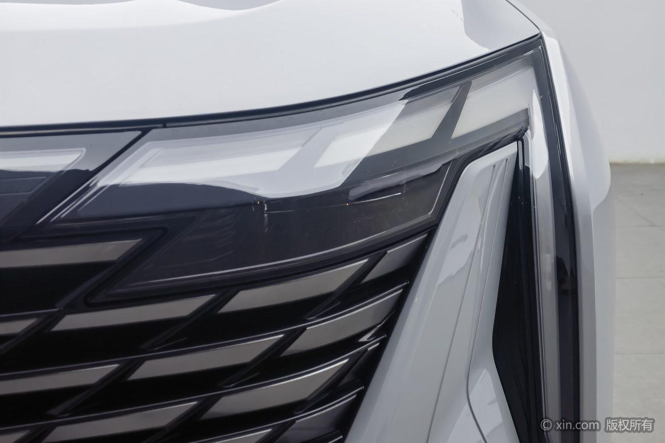 Geely Boyue L L 2024 1.5TD DCT Luxury
