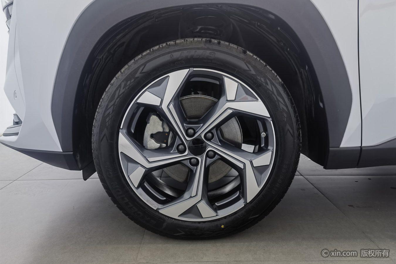 Geely Boyue L L 2024 1.5TD DCT Luxury