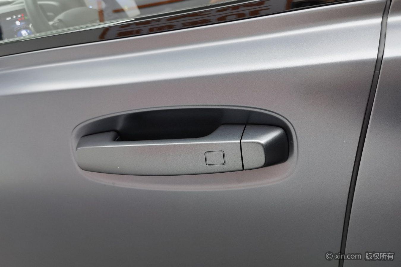 Haval H9 2024 2.0T 5 мест