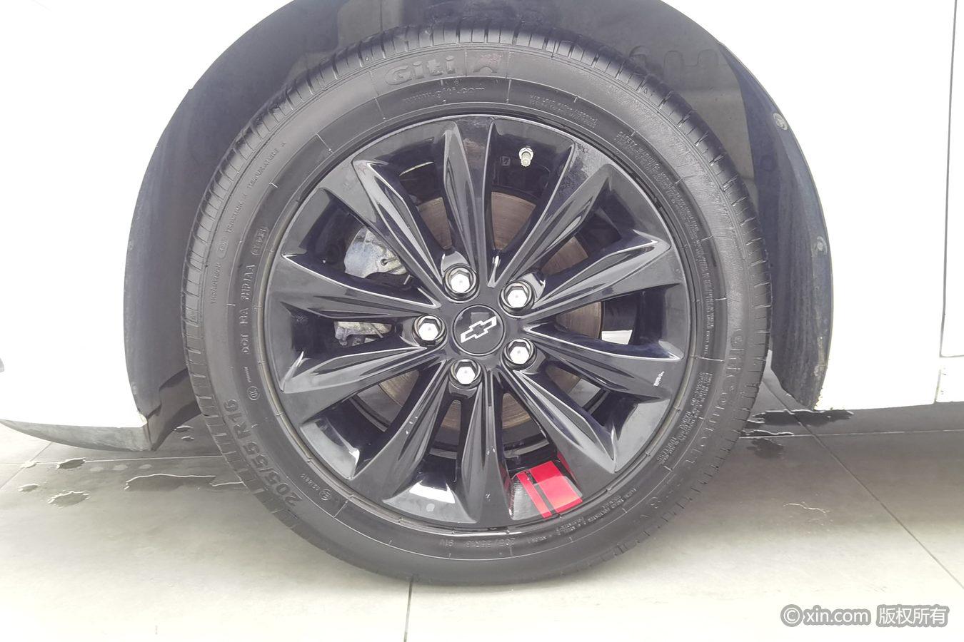 Chevrolet Monza 2019 Redline 320T DCT