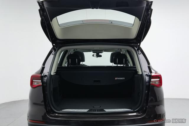 Осмотр: sp_baggage_compartment_back