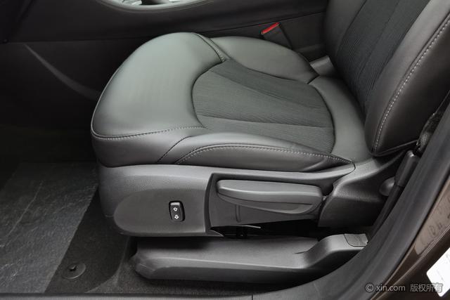 Осмотр: sp_driving_seat