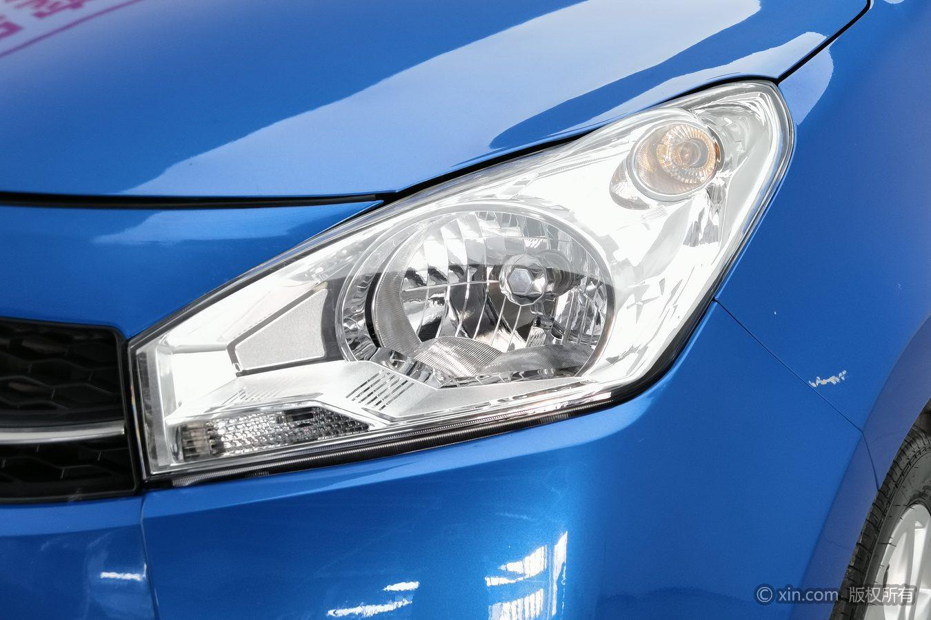 Suzuki Alto 2013 1.0L MT Luxury