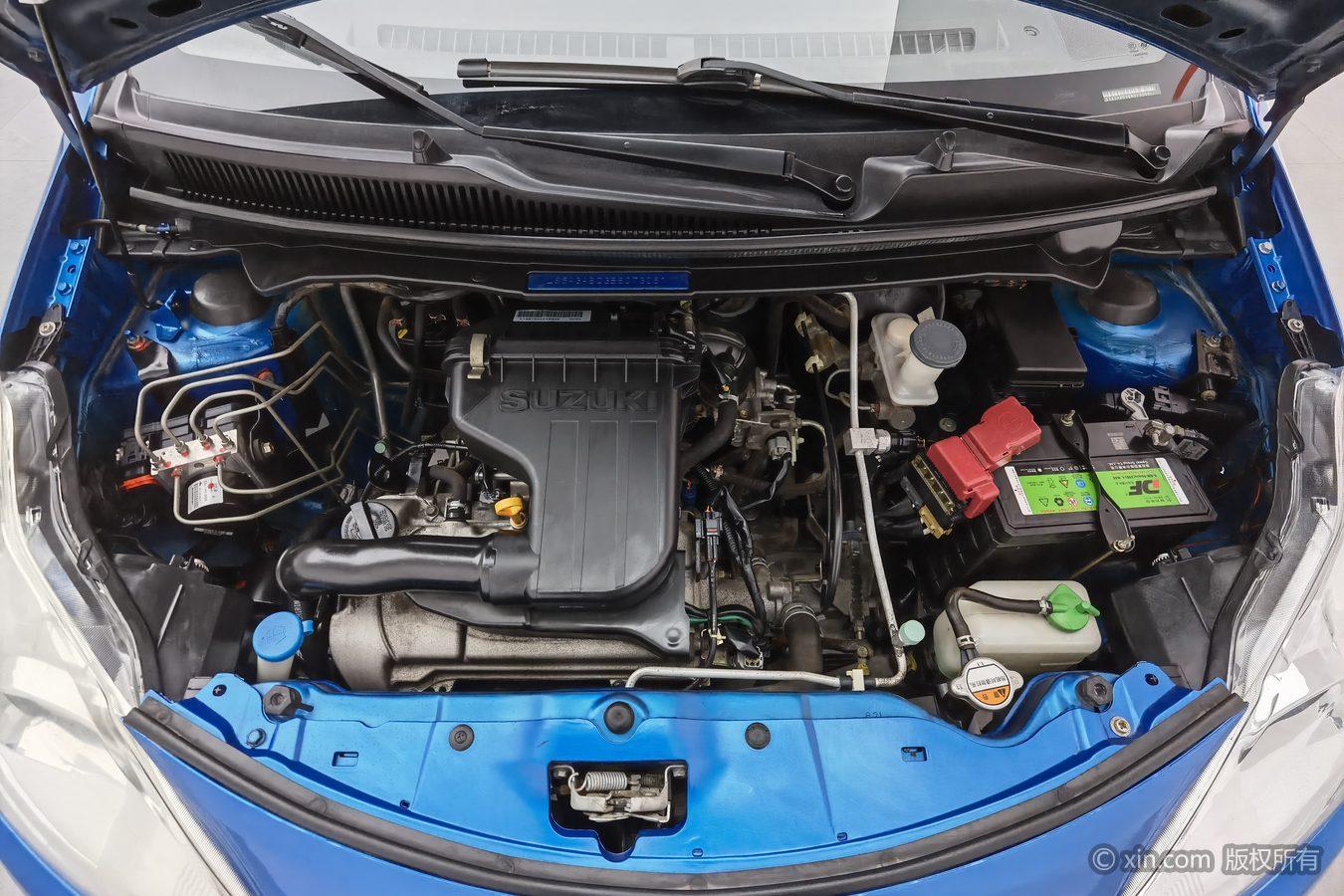 Suzuki Alto 2013 1.0L MT Luxury