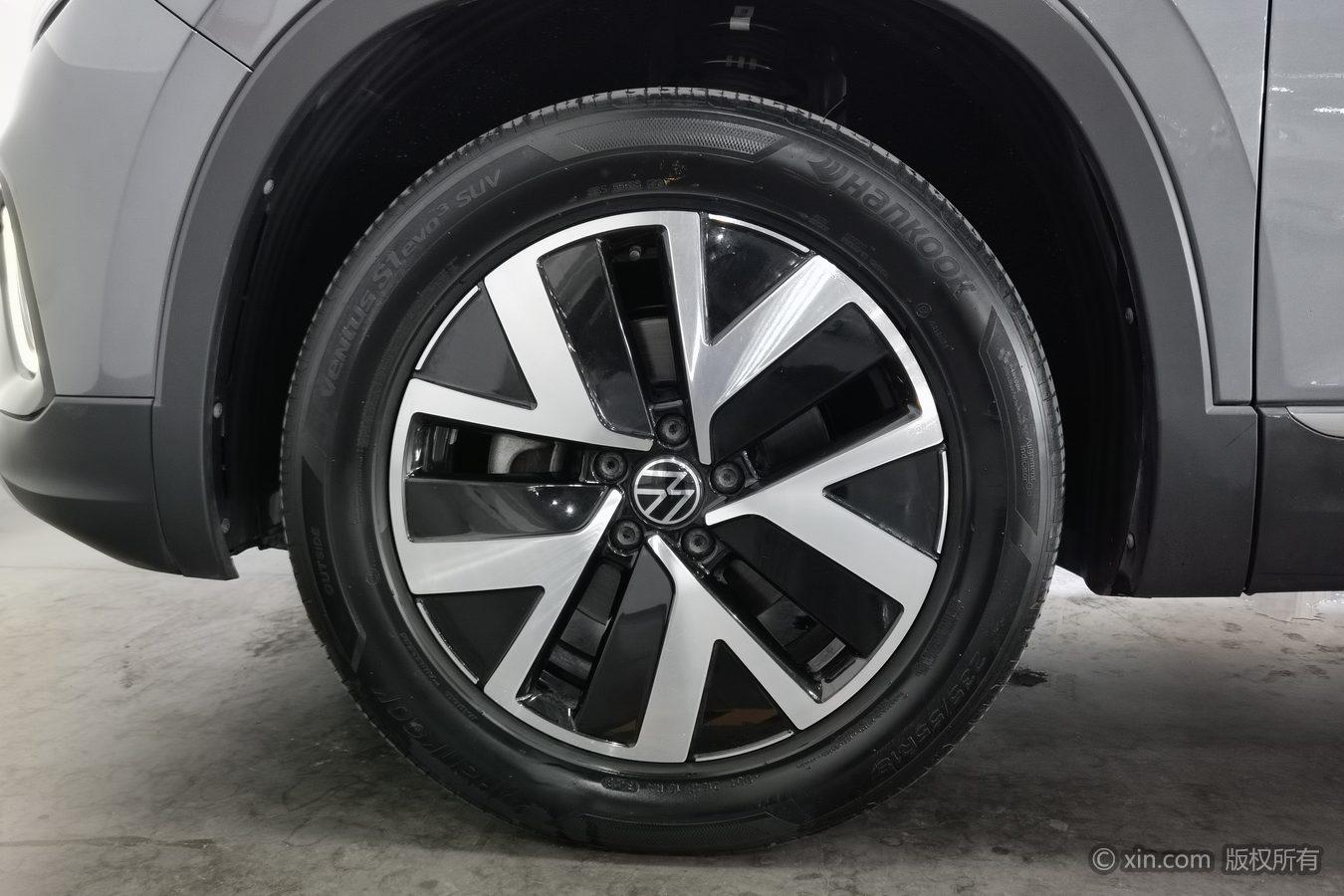 Volkswagen Tayron 2024 300TSI Luxury Plus
