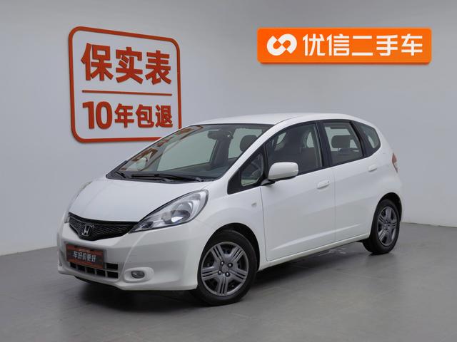 Honda Fit 2011 года выпуска