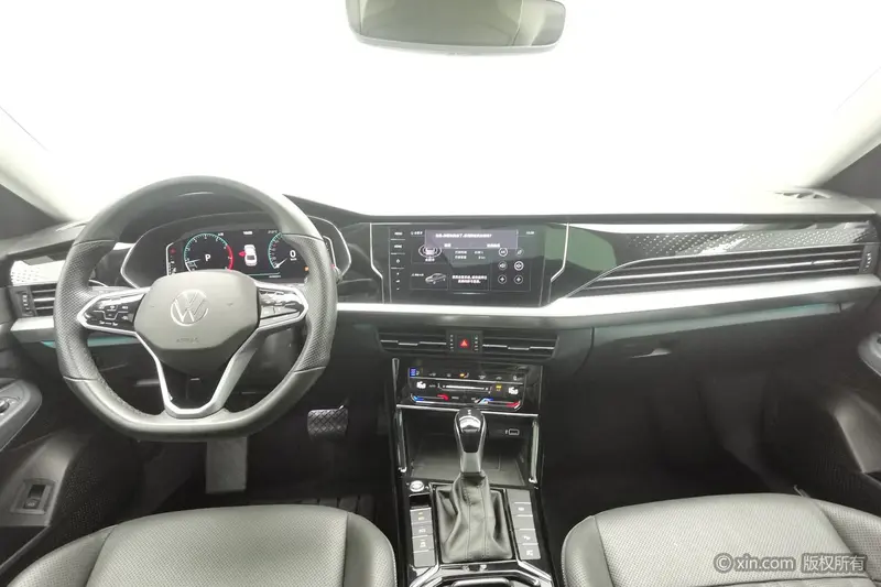 Volkswagen Passat — фото 8