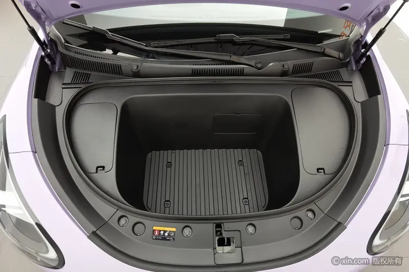 Geely Galaxy Starwish — фото 16