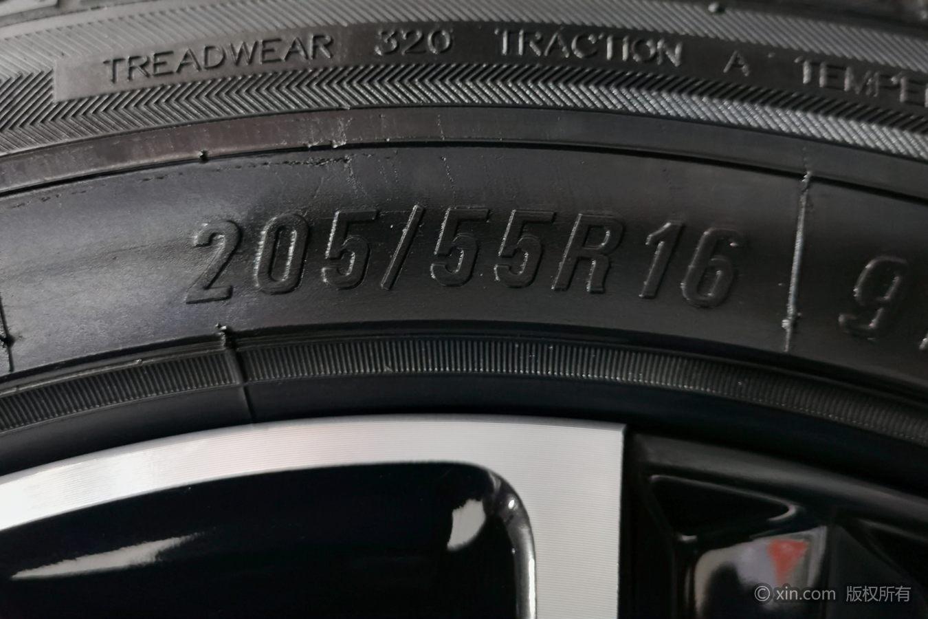 Roewe i5 2021 1.5L MT