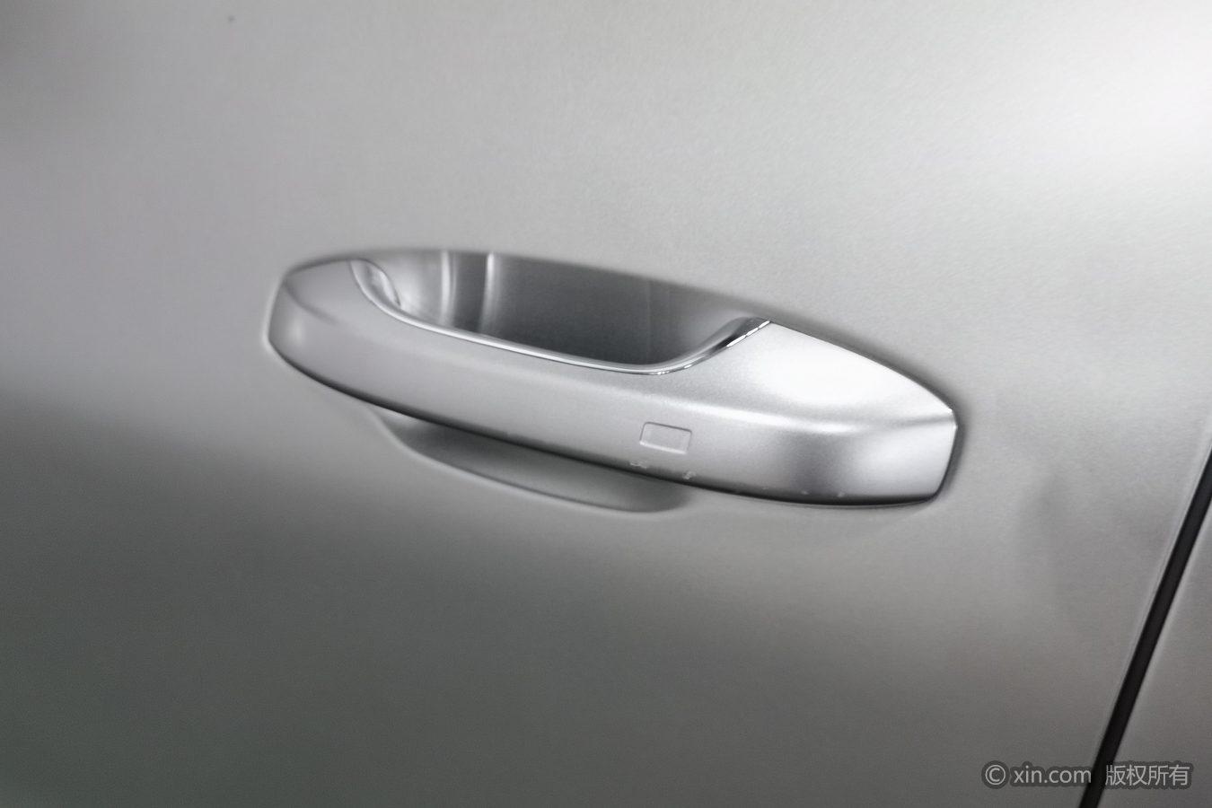 Li Auto ONE 2020 6 мест