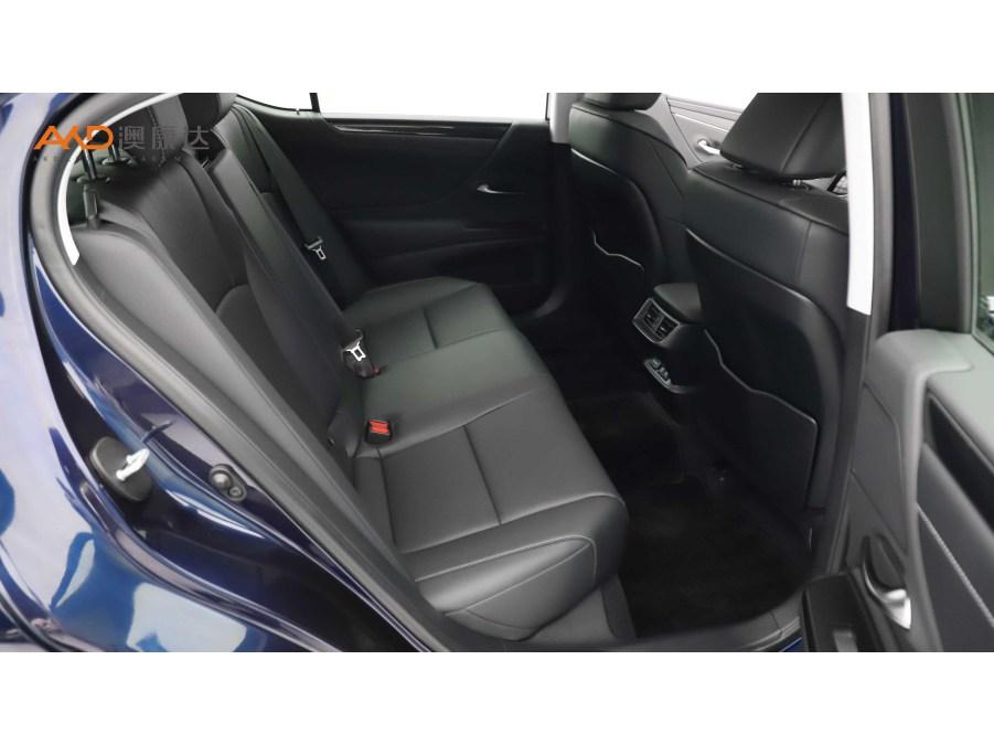 Lexus ES 2020 260 VI