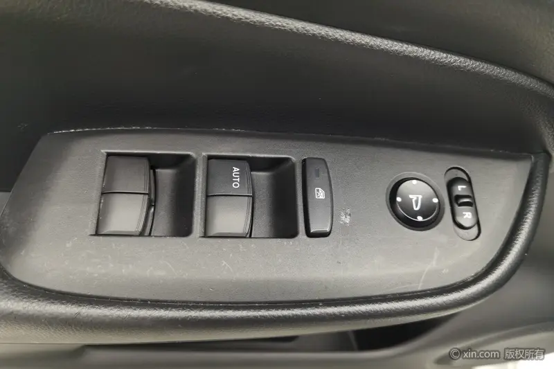 Honda Fit — фото 18
