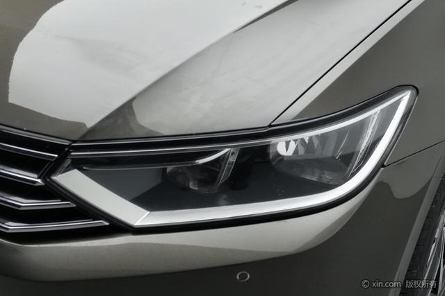 Volkswagen Variant 2017 380 TSI 2 WD — фото 7