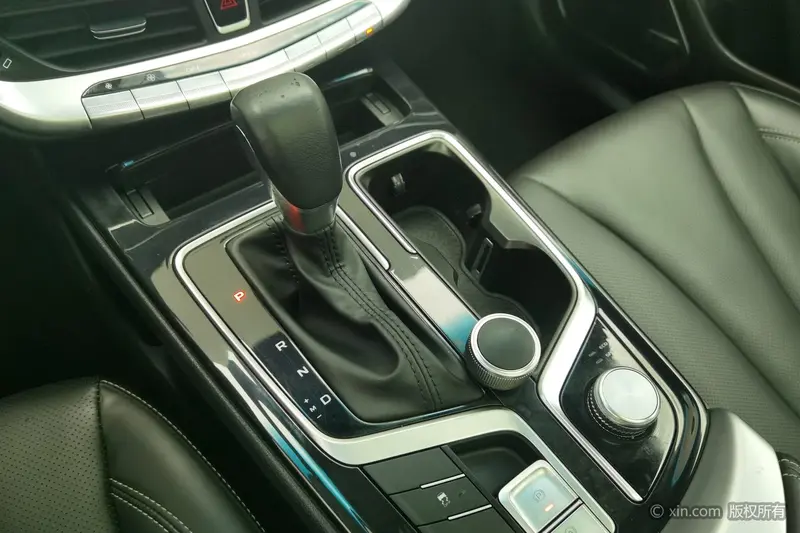 Geely Borui — фото 10
