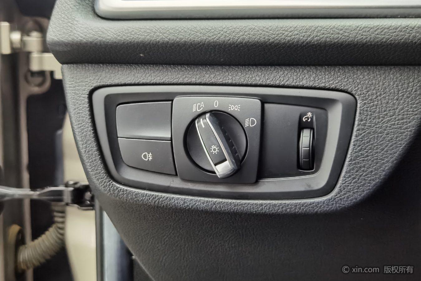 BMW 1 Series 2020 120i Style