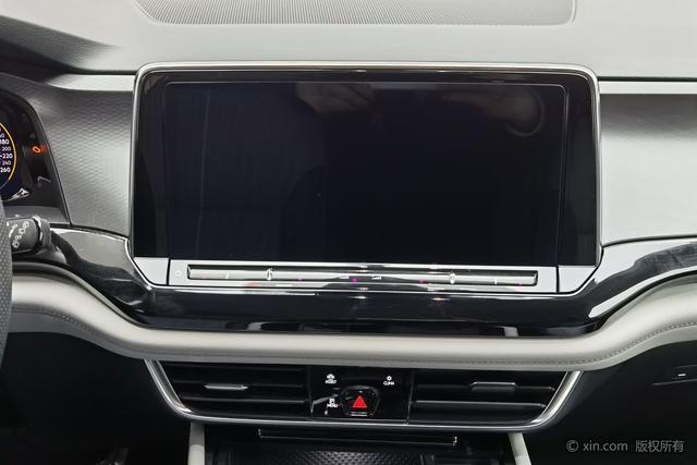 Volkswagen Teramont 2023 380 TSI 4 WD — фото 12
