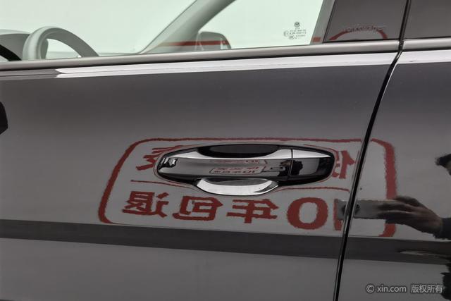 Volkswagen Teramont 2023 380 TSI 4 WD — фото 9