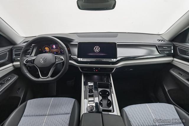 Volkswagen Teramont 2023 380 TSI 4 WD — фото 11