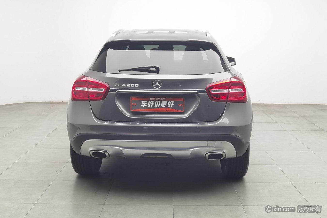 Mercedes-Benz GLA 2016 GLA 200 Fashion