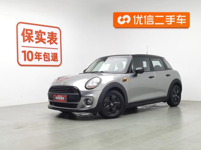 MINI Cabrio 2015 года выпуска