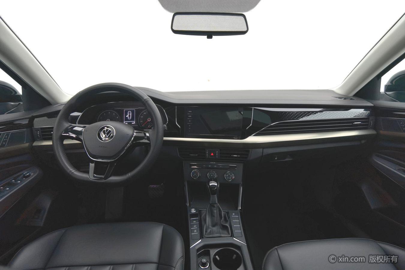 Volkswagen Passat id 4440182 из Китая 15