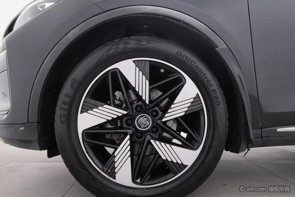 BYD Tang DM, фото 9