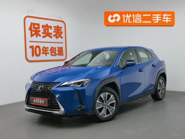 Lexus UX 2020 года выпуска