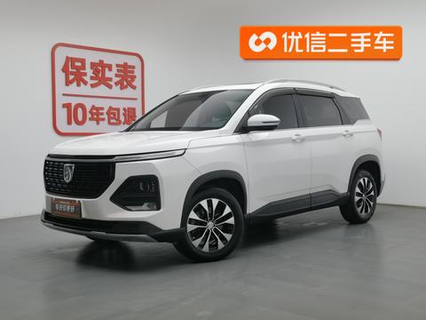 Baojun 530 2021 1.5T CVT Premium Connected Global Car Anniversary Edition 7 Seats