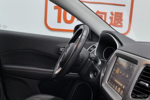 Jeep Compass 2017 200 T AT 4 WD — фото 16