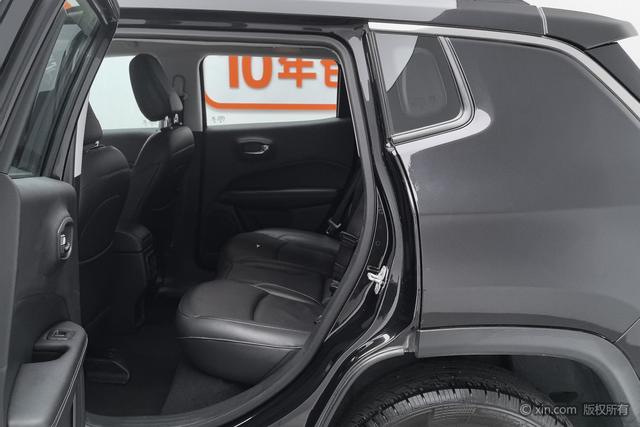 Jeep Compass 2017 200 T AT 4 WD — фото 19