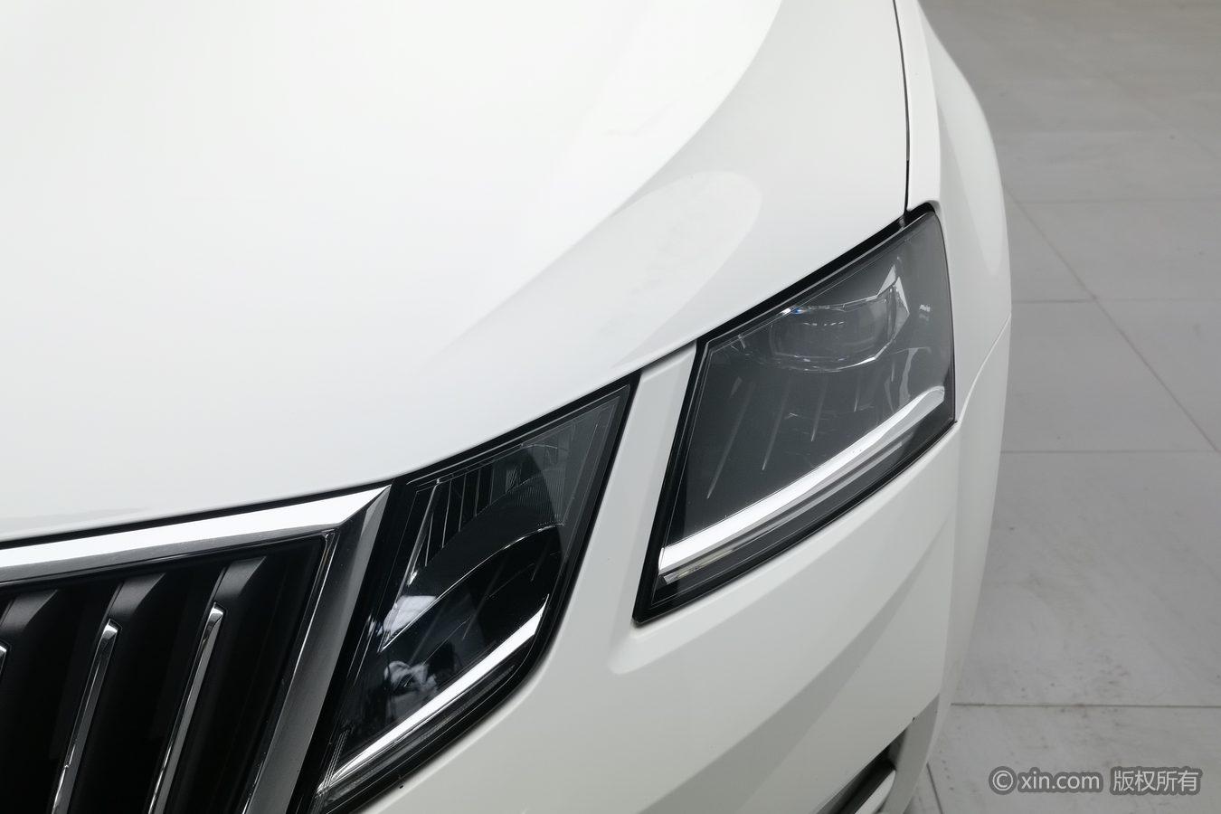 Skoda Octavia 2020 TSI280 DSG Luxury