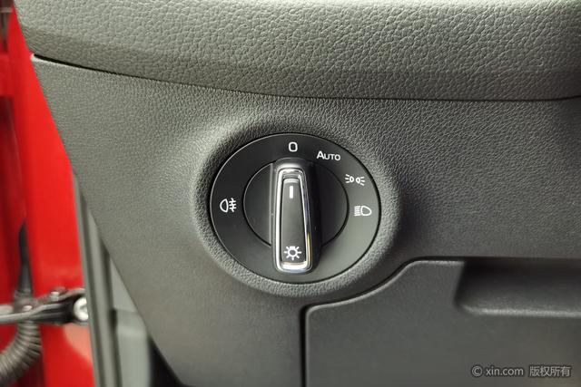 Skoda GT 2019 TSI 330 2 WD VI — фото 16