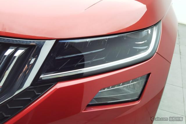 Skoda GT 2019 TSI 330 2 WD VI — фото 7