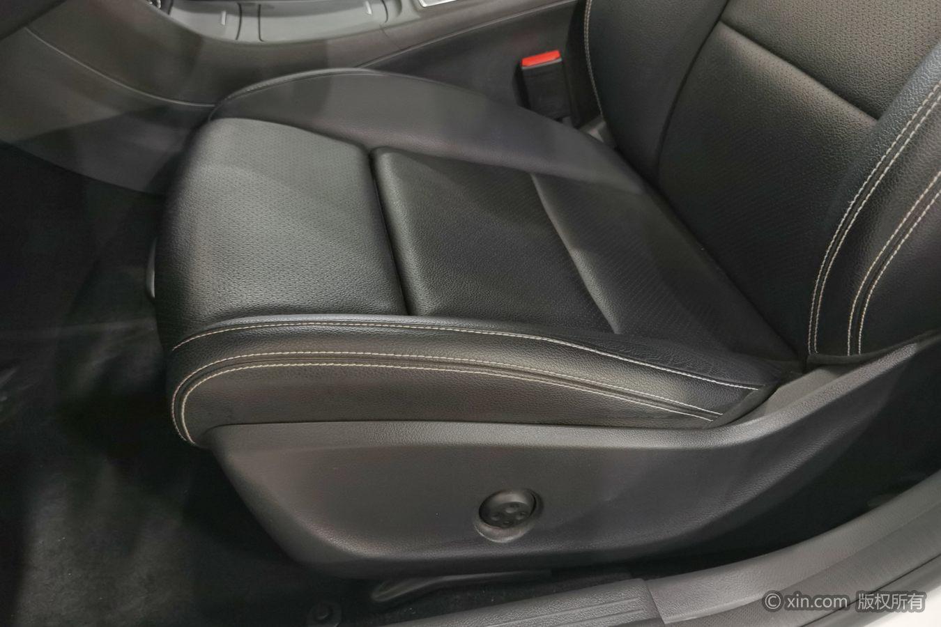 Mercedes-Benz GLA 2016 GLA 200 Style