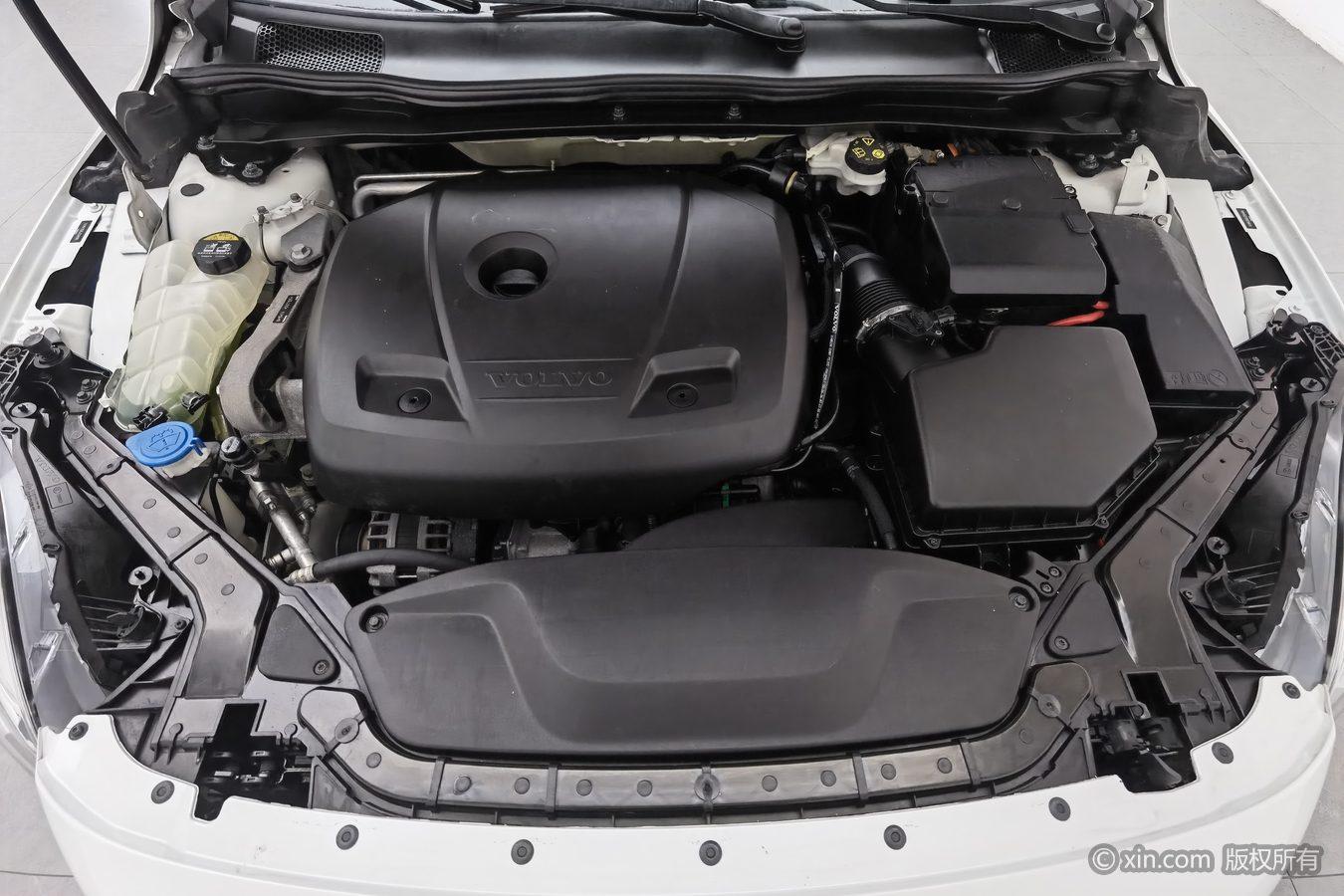 Volvo V40 2018 T3