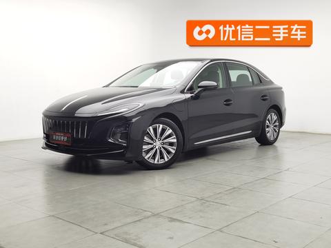 Hongqi E-QM5