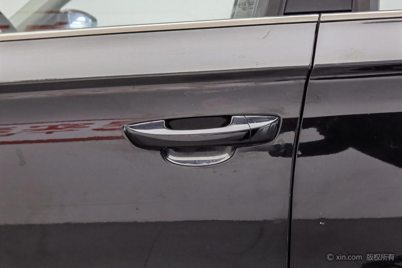 Volkswagen Bora 2016 1.6L AT Comfort