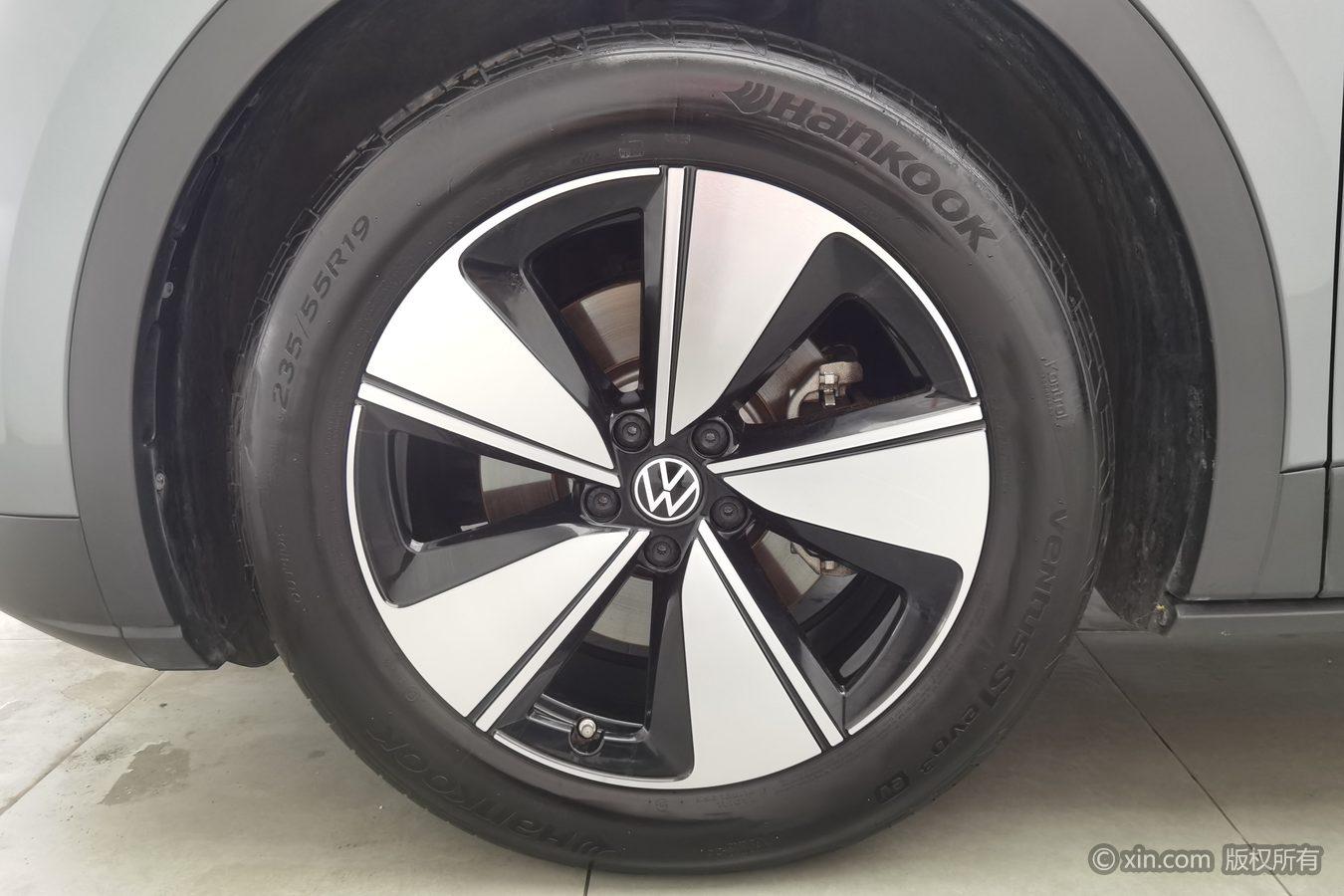 Volkswagen ID.4 X 2025 Smart