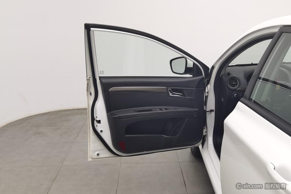 Roewe 350, фото 22