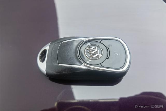 Buick GX 2020 20 T CVT 2 WDLuxury — фото 6
