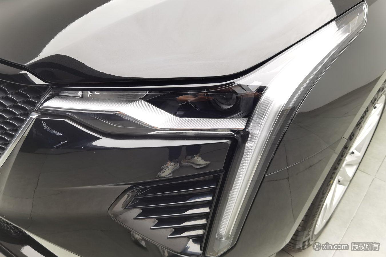 Cadillac CT4 2022 28T