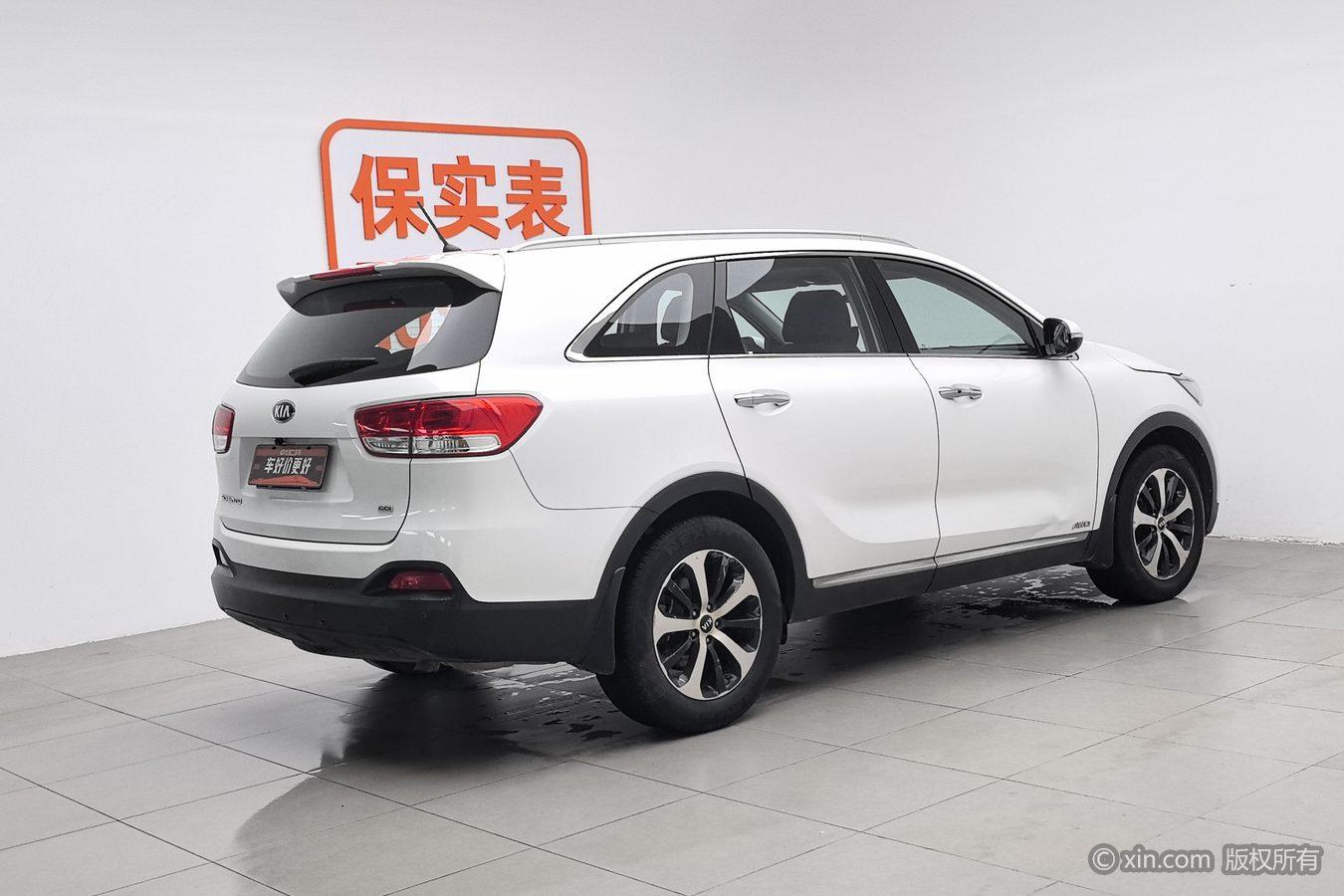 Kia Sorento 2016 L 2.4L 4WD 7 мест V