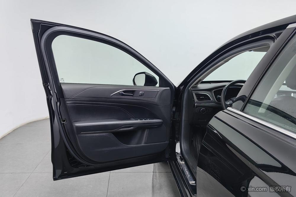 Ford Taurus, фото 21
