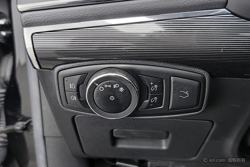 Ford Taurus, фото 15