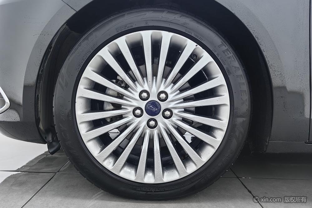 Ford Taurus, фото 8