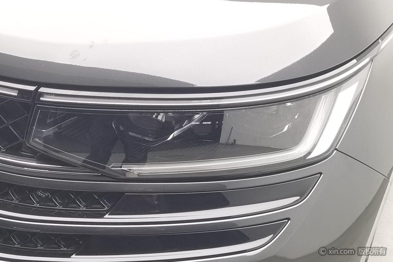 Volkswagen Tavendor 2023 380TSI R-Line