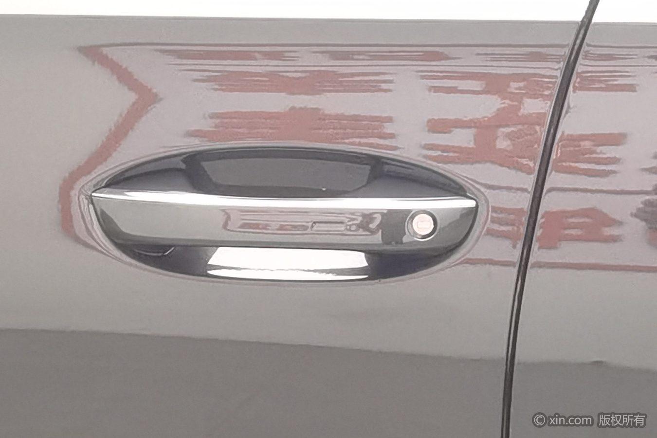 Volkswagen Tavendor 2023 380TSI R-Line